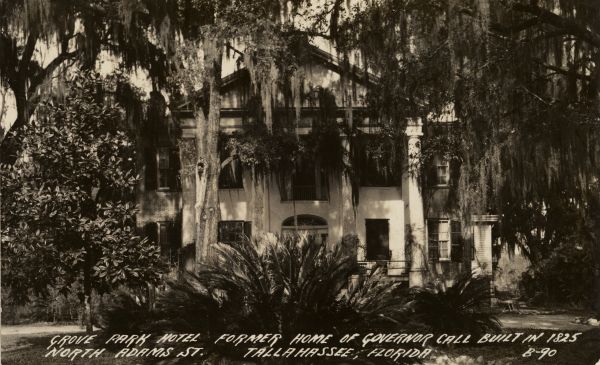 This postcard features shows the Call-Collins House as it appeared around 1930, when Reinette Long Hunt, third owner of the property, operated the house as a hotel. 